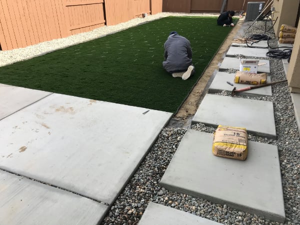 Applying artificial turf in Tracy California
